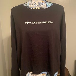 Black long sleeve crop top mid length